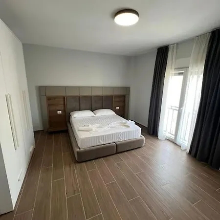 5th Floor 2+1 Sea View